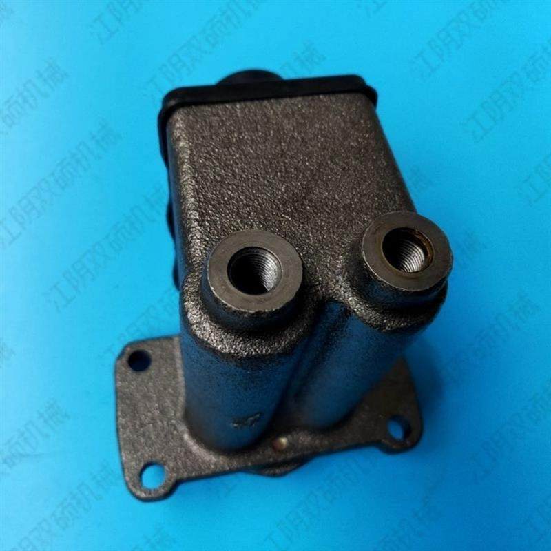 Heli Hangzhou Forklift Parts Old Model 3 Ton Forklift Bj212 Brake Master Cylinder Brake Clutch Master Cylinder
