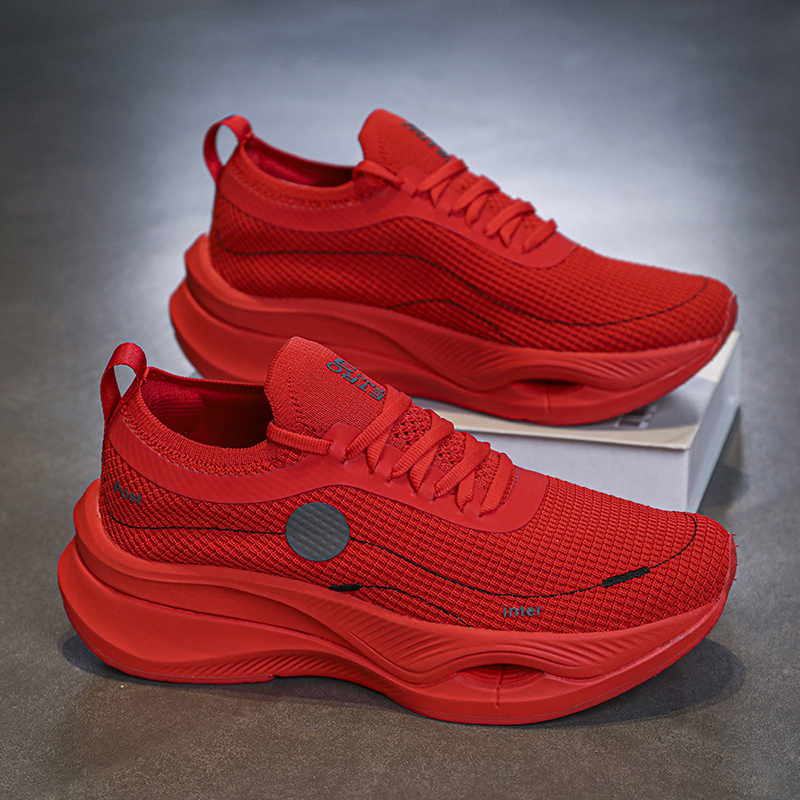 2026 New Year of the Horse Zodiac Year Big Red Chinese Red New Year Sports Shoes Mesh Couple Student Running Shoes