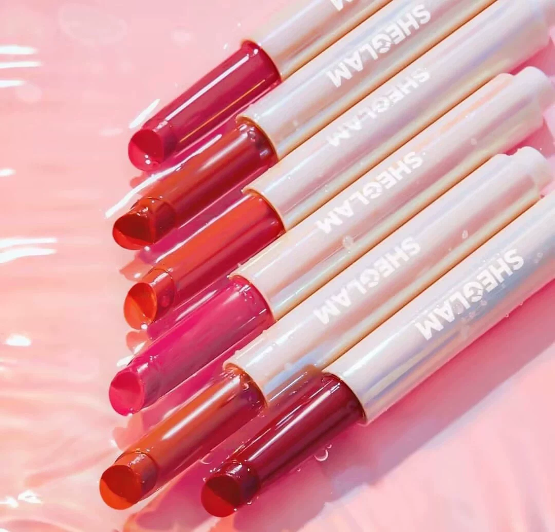 Container, lip gloss, nutritious glossy lipstick, USA, mirror effect
