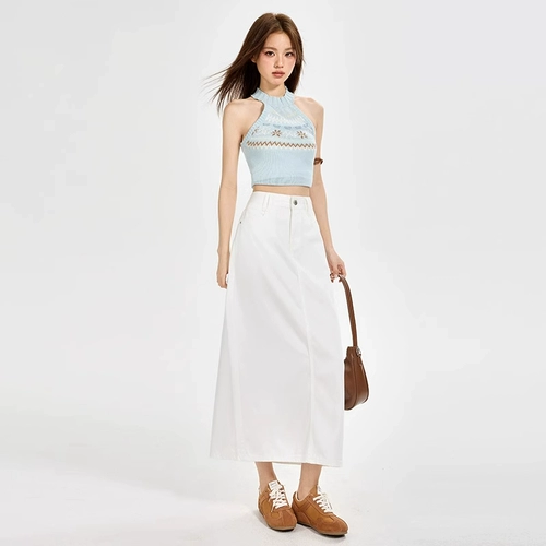 几何心选 Белая тонкая джинсовая юбка, длинная юбка, А-силуэт, с акцентом на бедрах, средней длины