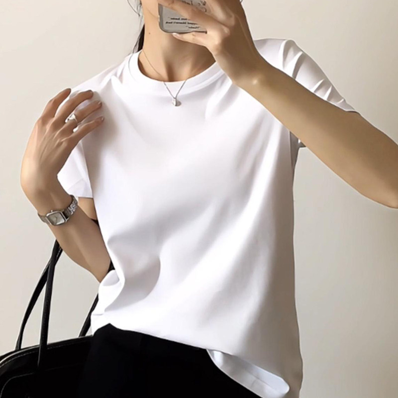 高級液体アンモニアピマコットンを使用した女性用半袖Tシャツ。ホワイト、ストレートショルダー、マーセライズドコットン素材のトップス、夏用オールコットンベースレイヤー。
