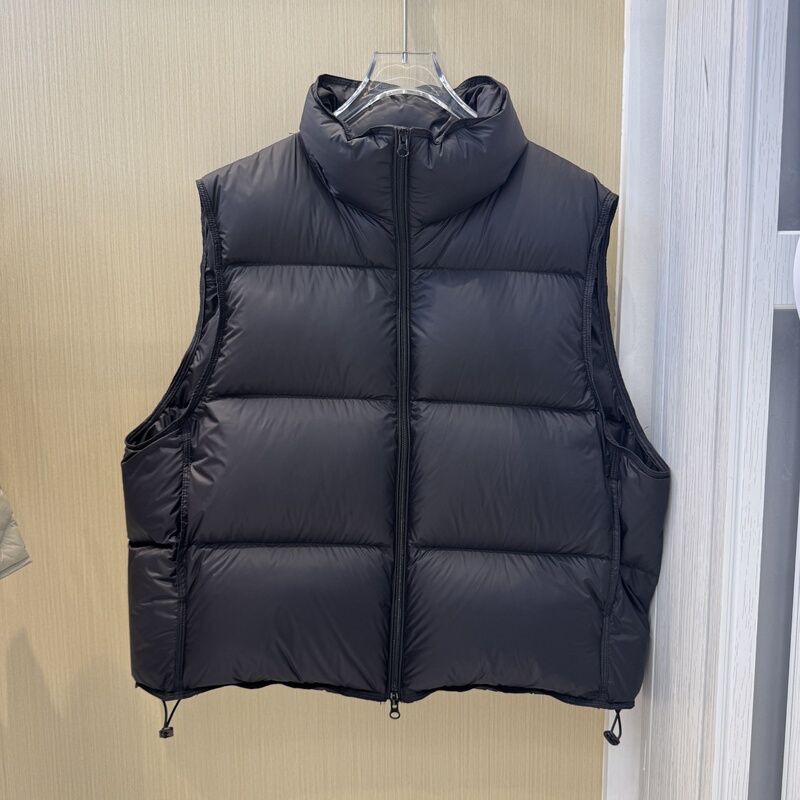 95% White Duck down Winter Stylish Stand Collar Puffer Vest for Women, Short Thickened Outerwear Vest