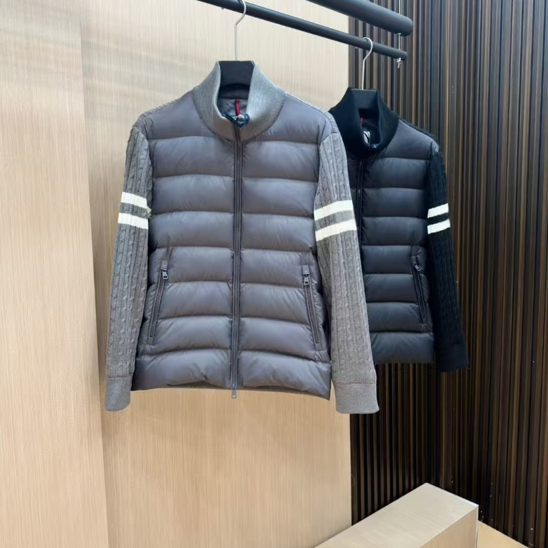 American-Style Casual Striped Sleeve Cashmere Knit Sweater with Fitted Warm Winter Coat and White Goose down Jacket American-Style Casual Striped Sleeve Cashmere Knit Sweater with Fitted Warm Winter Coat and White Goose down Jacket