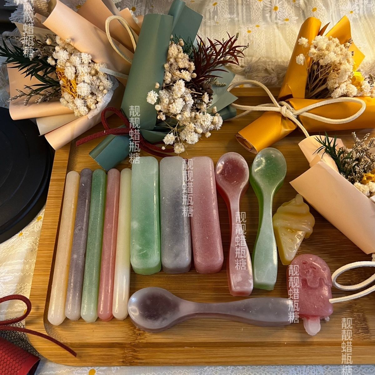 Real Wax Bottle Sugar Edible children 100 large packs of lapiose Spicy Pine brown sugar web-red wax pen Sugar-Taobao