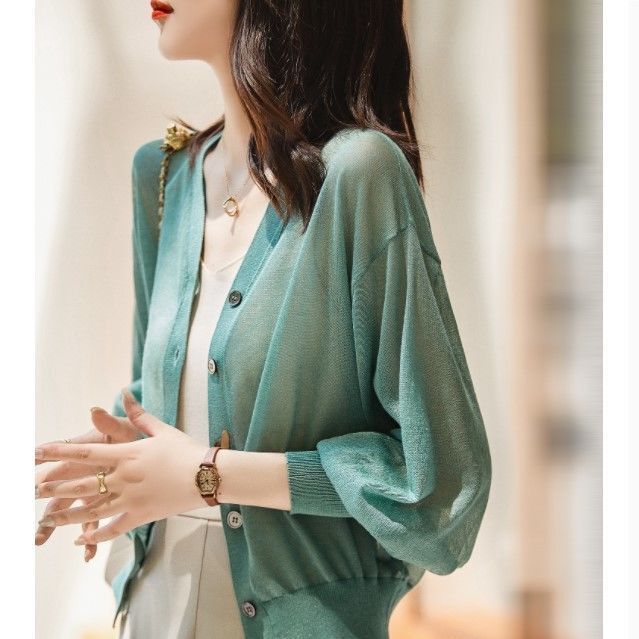 Fashionable Ice Silk Knitted Cardigan for Women, New Style Shawl for Spring and Summer, Lightweight and Breathable Outerwear with V-Neck, Sun Protection Cover-Up