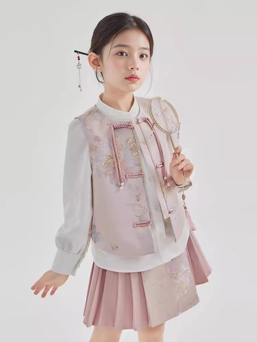 漢服の女の子のドレス秋 2024 新しい子供の春と秋の国民風馬の顔のスカートスーツ新しい中国風のスカート