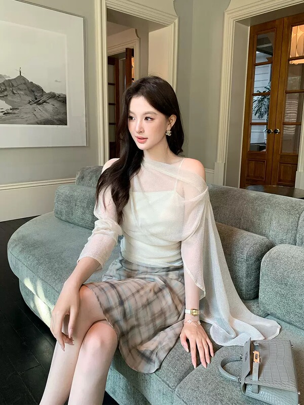 Se Gentle Sun Xiuxixi 2026 Autumn Elegant Mesh Camisole Chiffon Blouse Top