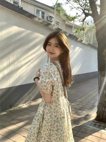 Весеннее летнее платье, длинная юбка, коллекция 2023, в цветочек, французский стиль