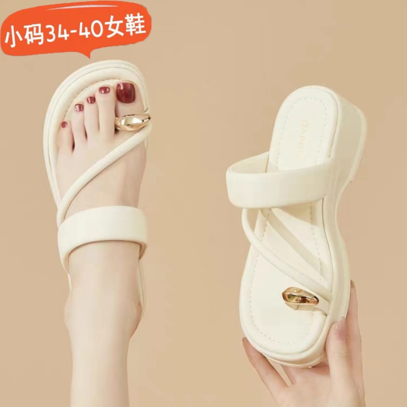 soft sole Thick-Soled Thong-Toe White Sandals for Women, 2026 Summer New Fairy Style Height-Increasing Beach Sandals, Size 34 Small Size