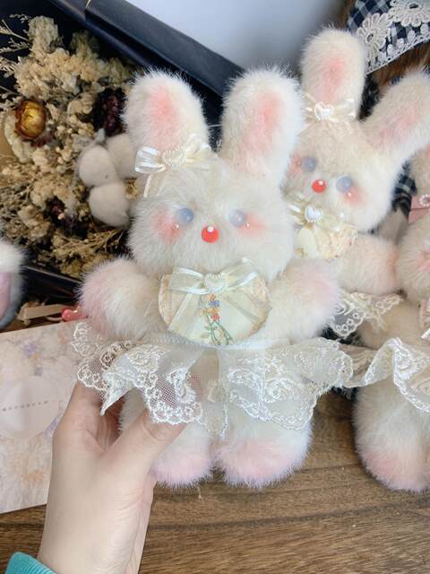[Material Pack] Bib Rabbit Material Pack Original Design Handmade DIY Stuffed Doll Cute Rabbit Decoration Gift