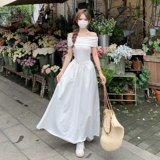 Летнее белое платье, длинная юбка, открытые плечи