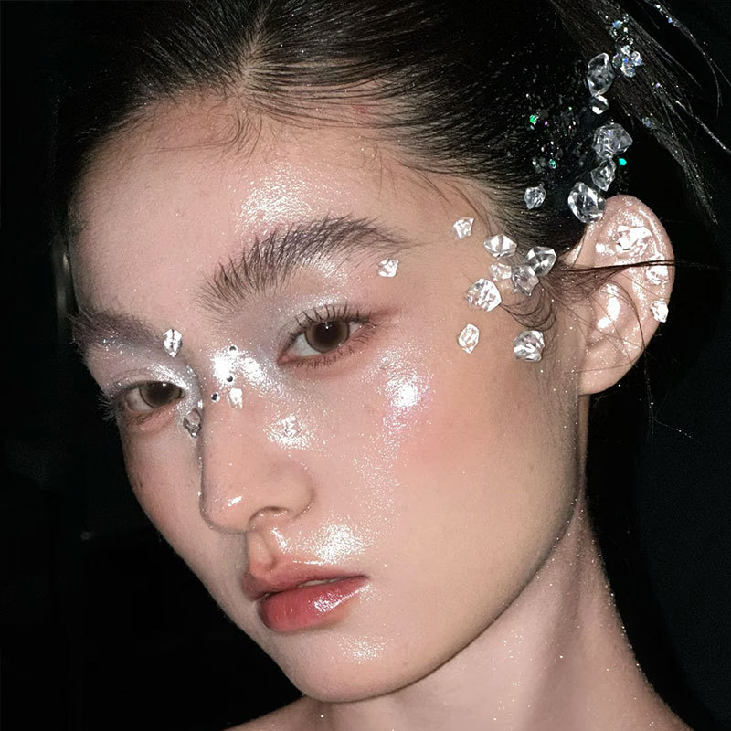 Creative Crystal Girl Makeup Transparent Ice Crushed Diamond Face Stickers Bridal Makeup Embellishment Headwear Stage DIY Decoration