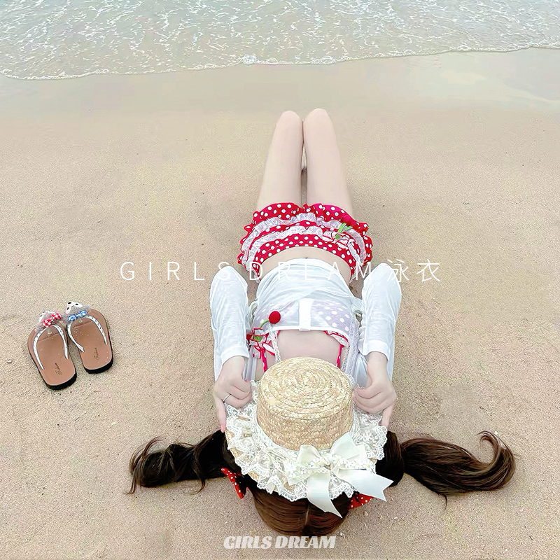 Bikini Swimsuit for Women, Two-Piece, 2026 New Model, High-End, Sexy, Pure and Alluring, Stunning Seaside Resort Style, Three-Piece Set