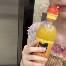 Beverage bottle cap straw drinking artifact conversion head childrens baby portable straw cap conversion cap bottled beverage cap