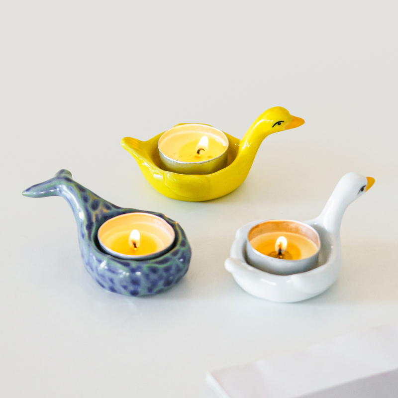 Simple and Creative Cartoon Animal and Plant Ceramic Aromatherapy Candle Small Pedestal Decorative Ornament Warm Tea Stove Heating Tray