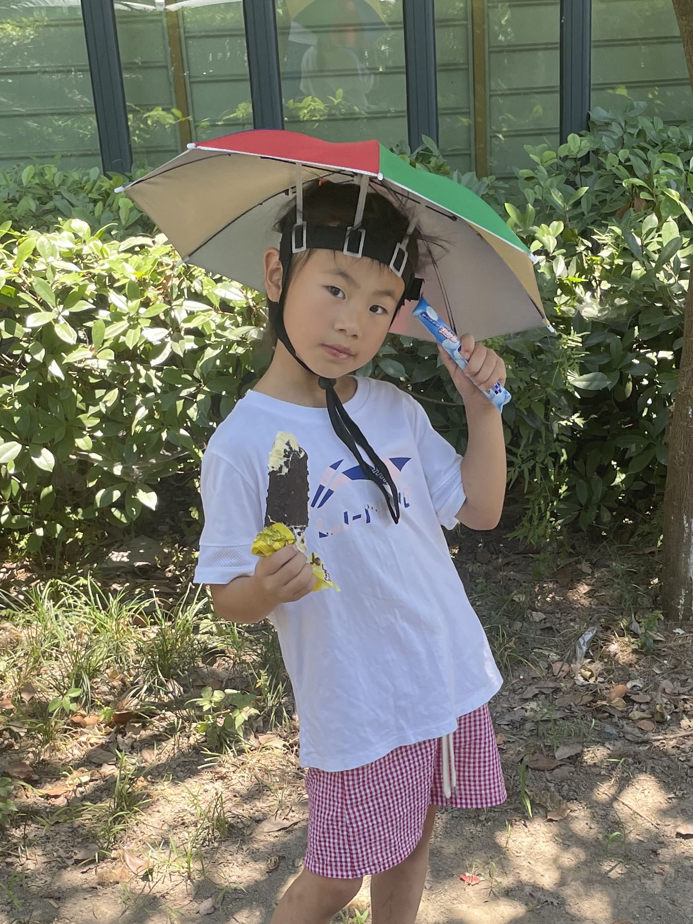 儿童伞：不仅仅是遮阳挡雨，更是童年记忆的守护者！