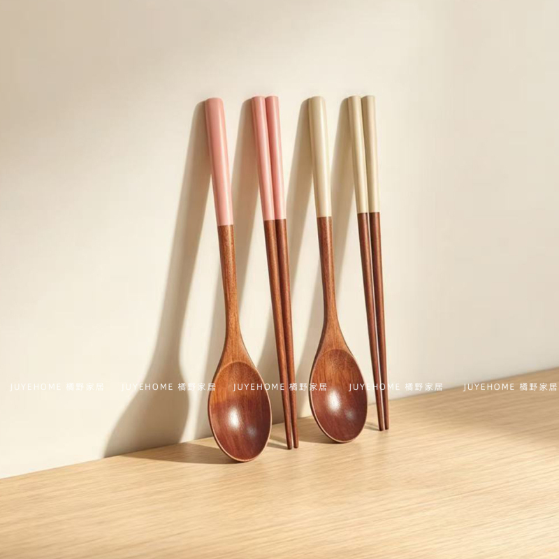 Juyehome·Jiang Yan's Same Style Solid Wood Chopsticks and Spoon Set, Japanese-Style Couple's Special Tableware for Home Kitchen Use Juyehome·Jiang Yan's Same Style Solid Wood Chopsticks and Spoon Set, Japanese-Style Couple's Special Tableware for Home Kitchen Use