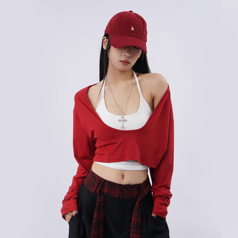 Red Long-Sleeved T-Shirt for Women, Loose Hip-Hop Short Style, Cropped Layered Hip-Hop Sports Cover-Up, Jazz Hottie Top Red Long-Sleeved T-Shirt for Women, Loose Hip-Hop Short Style, Cropped Layered Hip-Hop Sports Cover-Up, Jazz Hottie Top