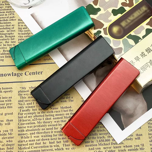 Ветрозащитная маленькая металлическая креативная зажигалка подходит для мужчин и женщин, делается под заказ