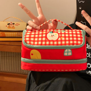 Cute and Creative Portable Apple Pencil Case, High Aesthetic Appeal, ins Style, for Junior High School Girls, 2025 New Model, Super Popular, Large Capacity, Japanese Style Girl Stationery Bag, High School and Elementary School Student Pencil Case Storage Bag