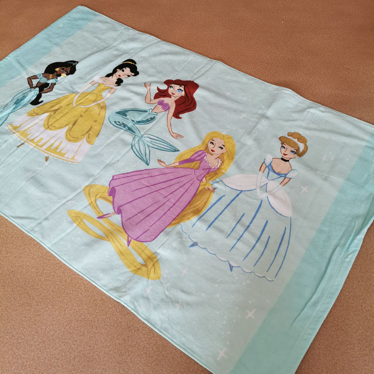 2025 New Model American Pbk Children's Cartoon Printed Beach Towel Xinjiang Cotton Active Cut Velvet Cape Bathrobe