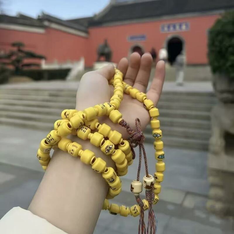 Moc Quirky Expression Bracelet with 108 Beads Featuring Various Characters, Creative Buddhist Beads for Car Mirrors and Necklaces