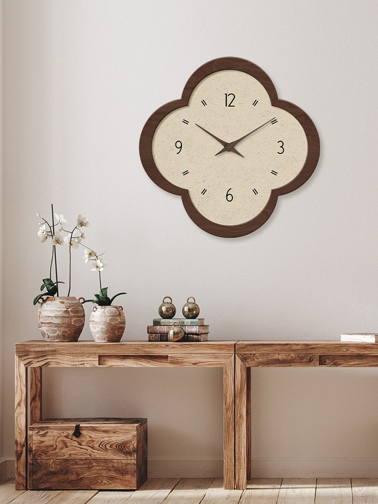 French Mid-Century Style Retro Clock Wall-Mounted Restaurant Creative Art Clock Living Room Simple Wall Clock High-End Wall Watch