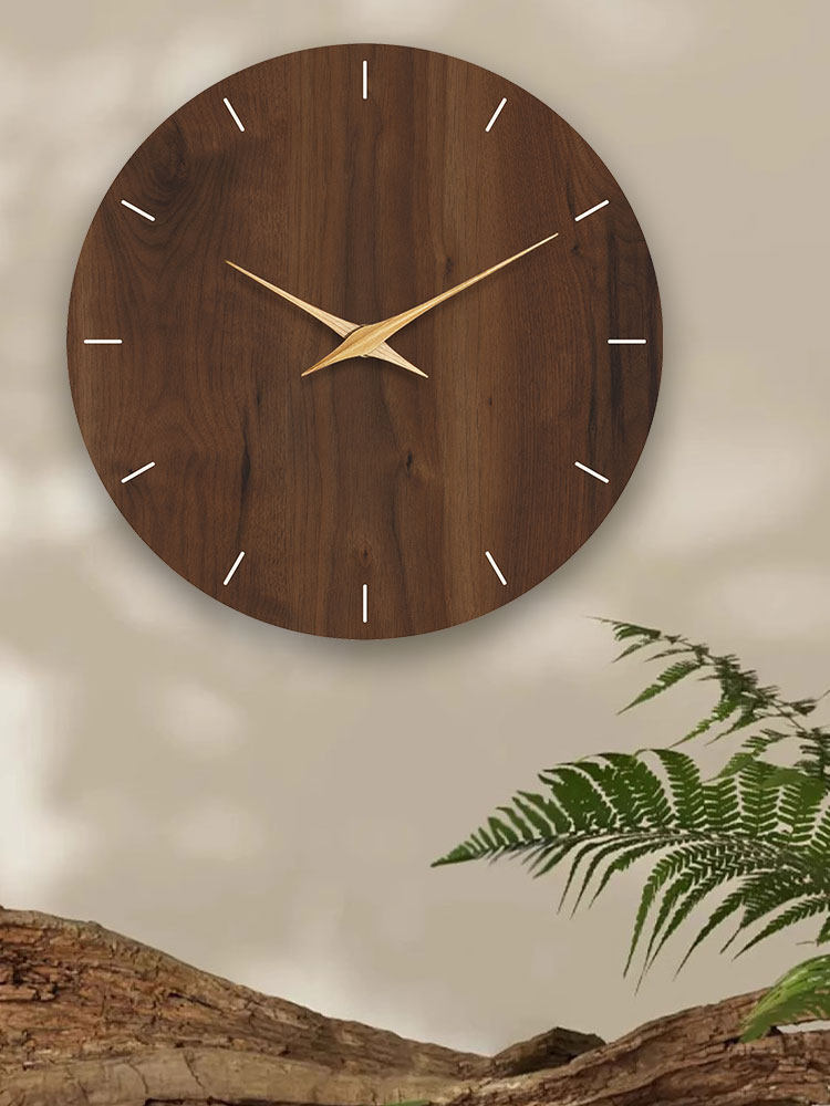 2026 New Wabi-Sabi Style Faux Wood Corner Living Room Wall Clock, Creative Wall-Mounted Silent Clock, High-End Natural Wood Style Clock