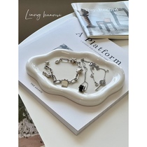 Single layer light luxury Yunduo ceramic jewelry storage tray high-end perfume display entrance key storage ornaments