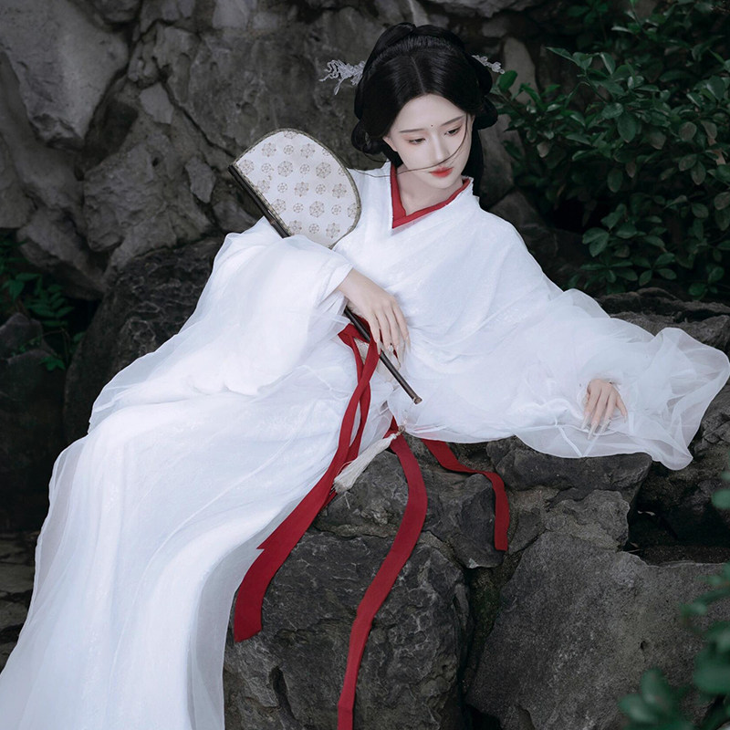 白色战国袍汉服 2024年秋季新款 清冷仙气必备💖-汉服半身裙-淘宝好物网