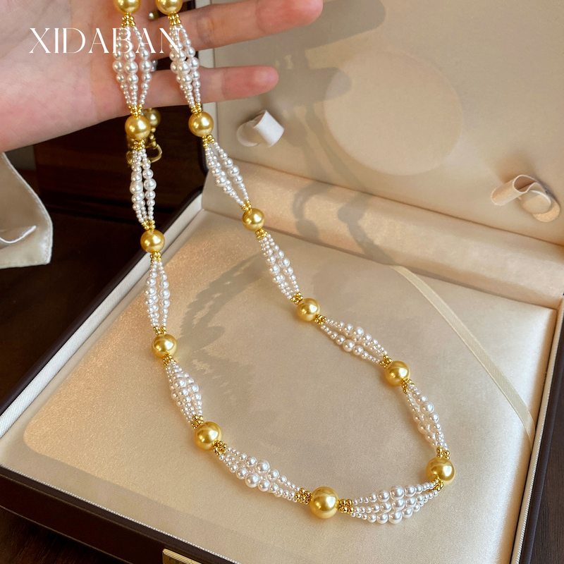 Western-Style Hepburn-Inspired Long Pearl Necklace for Women, French Light Luxury Layered Necklace for Autumn and Winter Sweaters