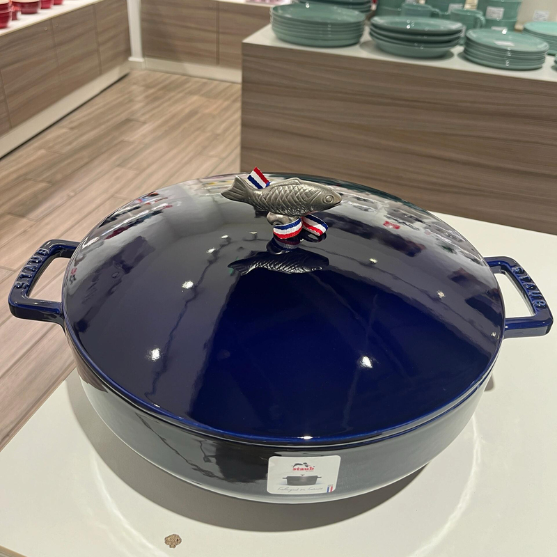 French Imported Genuine Staub Enamel Cast Iron Stew Pot 28cm Royal Blue Fish Pot Seafood Pot Enamelware