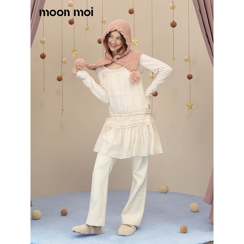 Moonmoi / Романтическое платье с кружевной строчкой Romantic melody из мягкого лиоцелла с добавлением микро-А и темпераментным дизайном Изображение 1