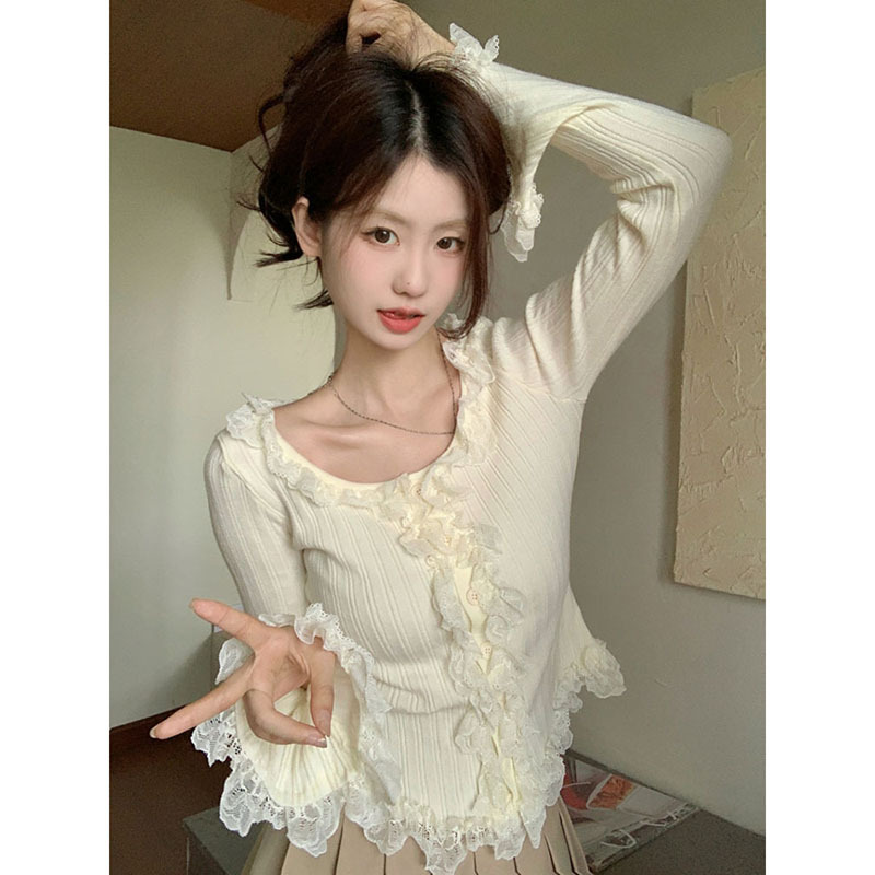 Pure Desire Style Lace Patchwork Knitted Sweater for Women 2026 Early Autumn New Inner Layering Shirt Long Sleeve Bell Sleeve Top Pure Desire Style Lace Patchwork Knitted Sweater for Women 2026 Early Autumn New Inner Layering Shirt Long Sleeve Bell Sleeve Top