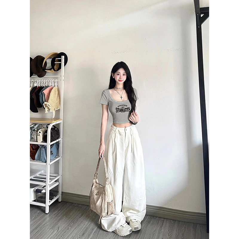 Spicy Girl Style Letter Print Square Neck Short-Sleeved T-Shirt for Women, Summer Slim Fit, Unique Design, Niche Short Top, Sweet and Spicy Top