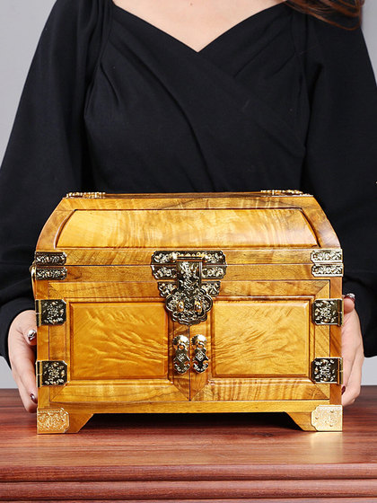 High-end golden nanmu jewelry box, retro Chinese style wooden cosmetic box, hand jewelry storage box, wedding mahogany mirror box