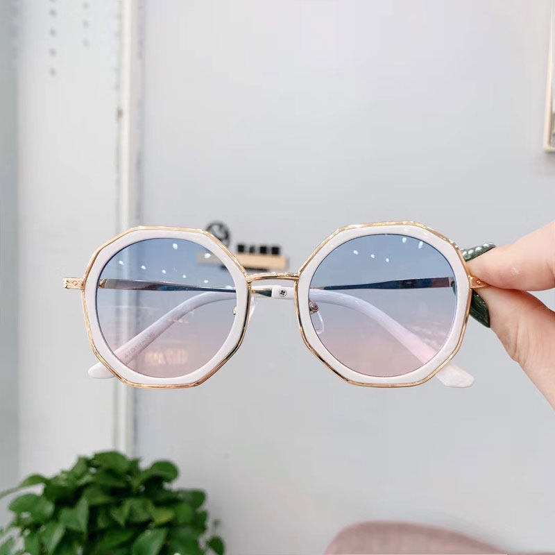 Banana Lower Baby Sunglasses Fashion Sunglasses Fashion Sunglasses Male and female Child Anti-UV Princess Personality Cute-Taobao