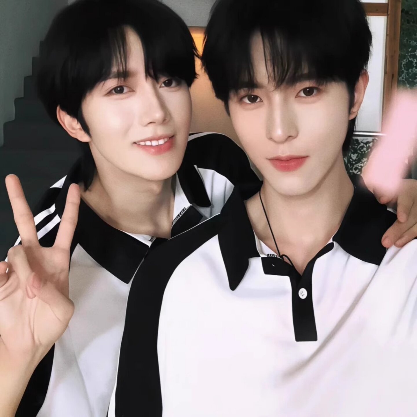 垂涎CP黄星邱鼎杰同款周边星星足球吱吱叫挂件可爱包包玩偶装饰物_影视_