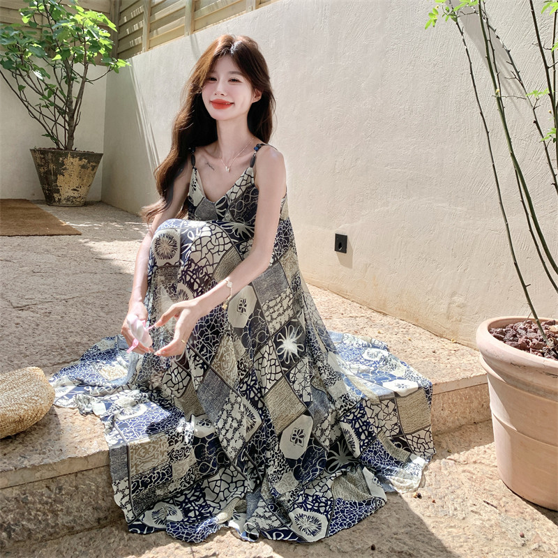 Sound of Rain Bamboo French-Style Ultra-Fairy Bohemian Spaghetti Strap Dress for Women, Summer 2026 New Model, Unique, Beautiful, Slimming, and Very Flattering