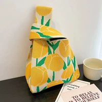 B04 Желтый тюльпан