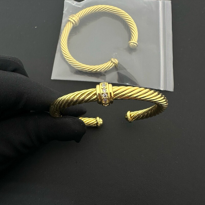 David Yurman New Gold Twisted Wire Diamond Bracelet David Bracelet for Women European and American Fashion Trend David Yurman New Gold Twisted Wire Diamond Bracelet David Bracelet for Women European and American Fashion Trend