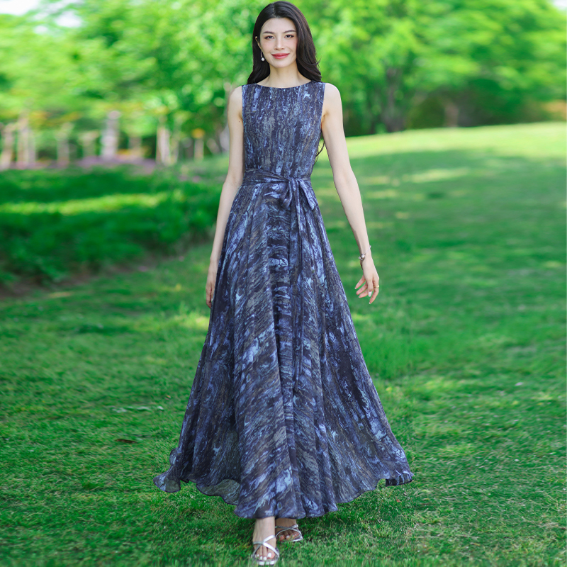 2026 New Summer Ink Print Sleeveless Chiffon Dress Off-Shoulder Fashion Over-The-Knee Long Skirt 1122 2026 New Summer Ink Print Sleeveless Chiffon Dress Off-Shoulder Fashion Over-The-Knee Long Skirt 1122