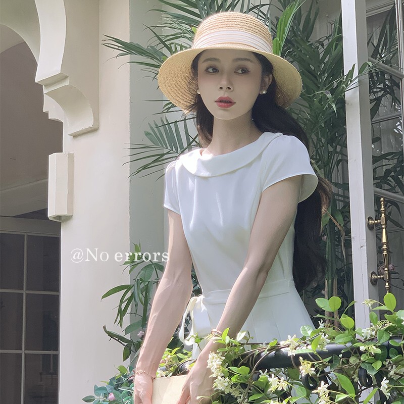 No Errors [Miss Yukiko] Designed Lace-Up Boat Neck Dress