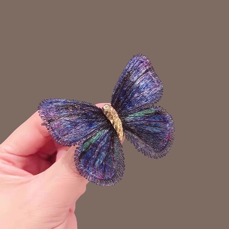 Iridescent Blue Butterfly Brooch, Niche High-End Suzhou Embroidery, Light Luxury Retro Embroidery Butterfly Brooch, Outlets for Women