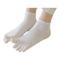 Five-finger socks for women in spring and summer thin mesh breathable anti-odor split toe socks medium tube socks summer short tube socks for women