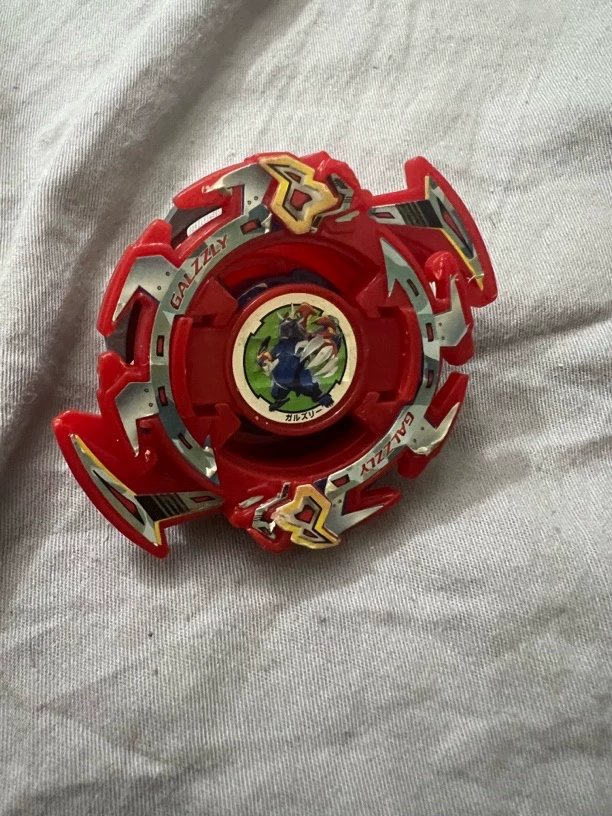 Юла-игрушка Takara Tomy, японская боевая версия, набор цветных персонажей