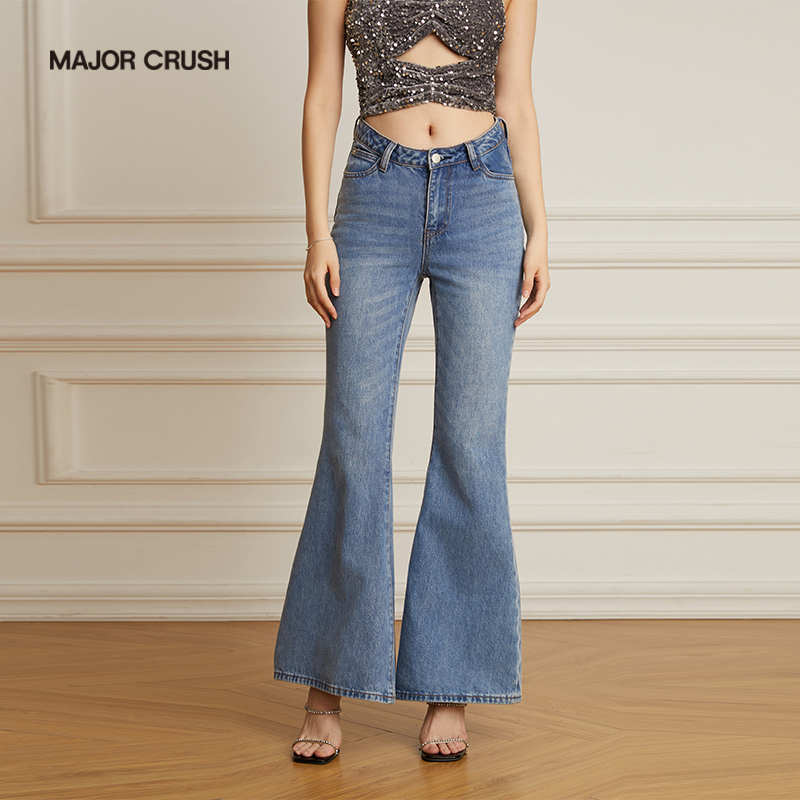 Major Crush Simple Retro High-Waisted Slimming Jeans Versatile Design Light Blue Flared Pants 5306 Major Crush Simple Retro High-Waisted Slimming Jeans Versatile Design Light Blue Flared Pants 5306