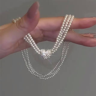 Magnetic Heart Three-Layer Pearl Choker Necklace for Women, Short Design, Trendy Versatile Clavicle Chain, 2023 New Style Necklace