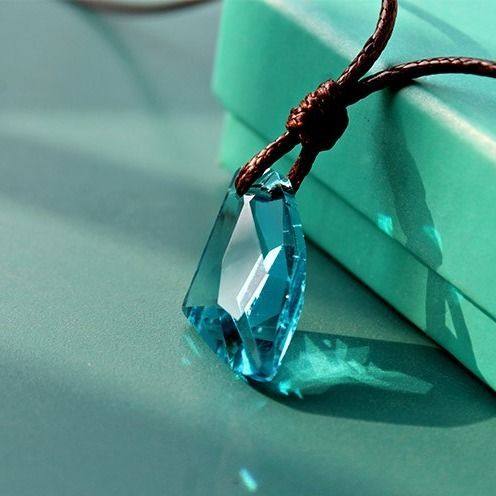 Wishing Stone Necklace Pendant for Men, Female Students, Boys, Couples, Best Friends, Crystal Stone Trendy Korean Style Simple Pendant