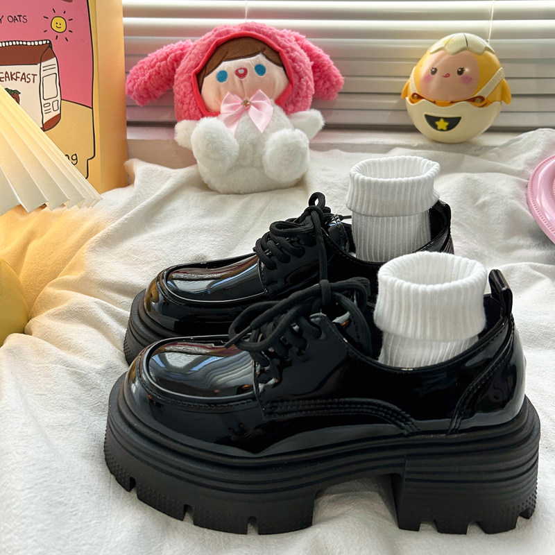 Черные маленькие кожаные туфли; женская обувь в британском стиле; новинка 2025 года; сезон весна-осень; лоферы Mary Jane на толстой подошве во французском стиле ретро